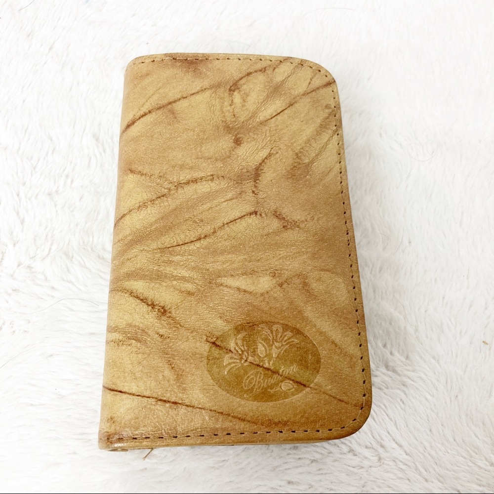 Buxton Women’s Tan Leather Wallet Bi-fold